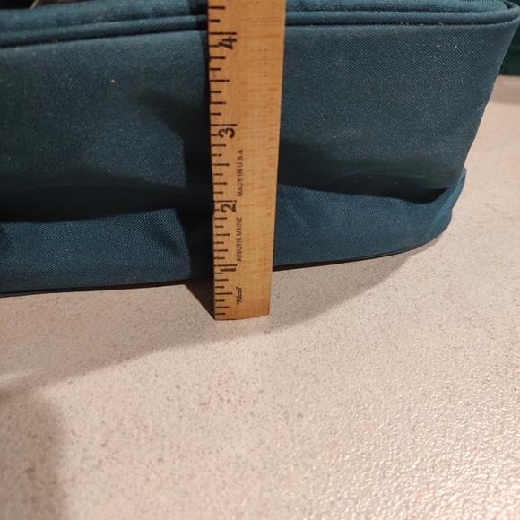 Presidents Recognition Program Gala 2012-2013Toiletry Case HangerSee Photos - Picture 9 of 14